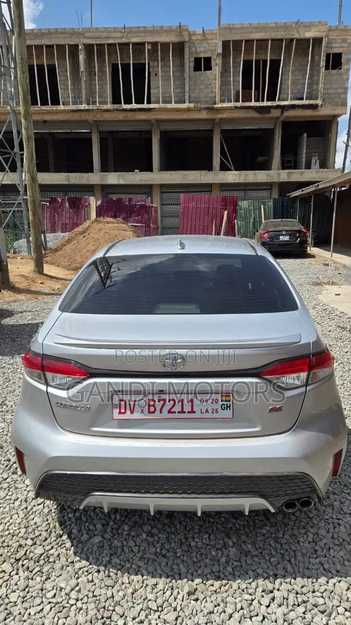 Toyota Corolla LE 2020 Gray