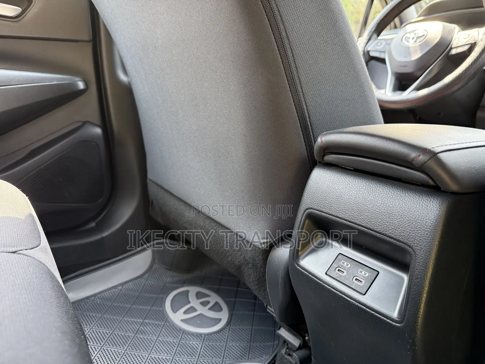 Toyota Corolla SE 2024 Gray