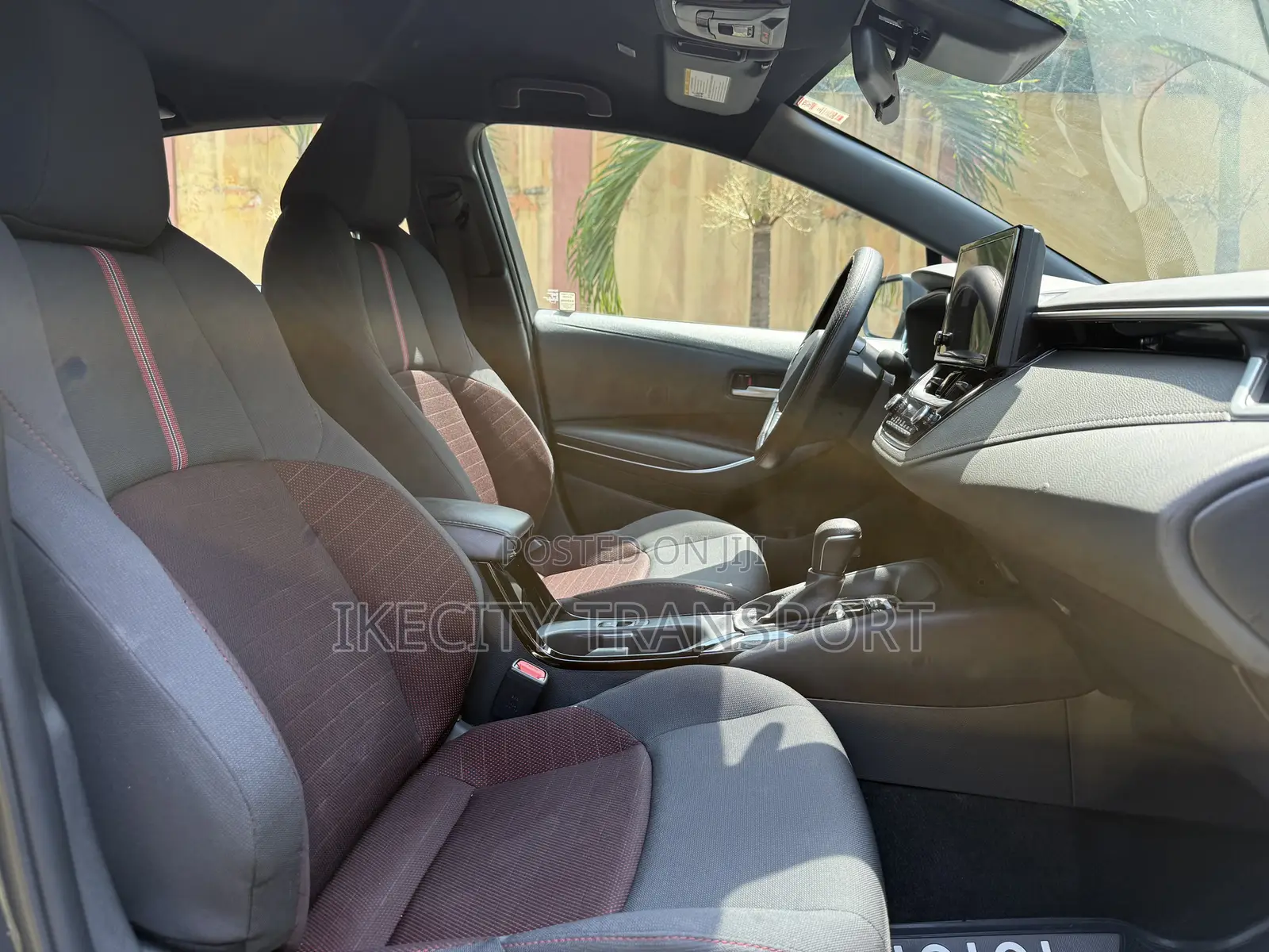 Toyota Corolla SE 2024 Gray