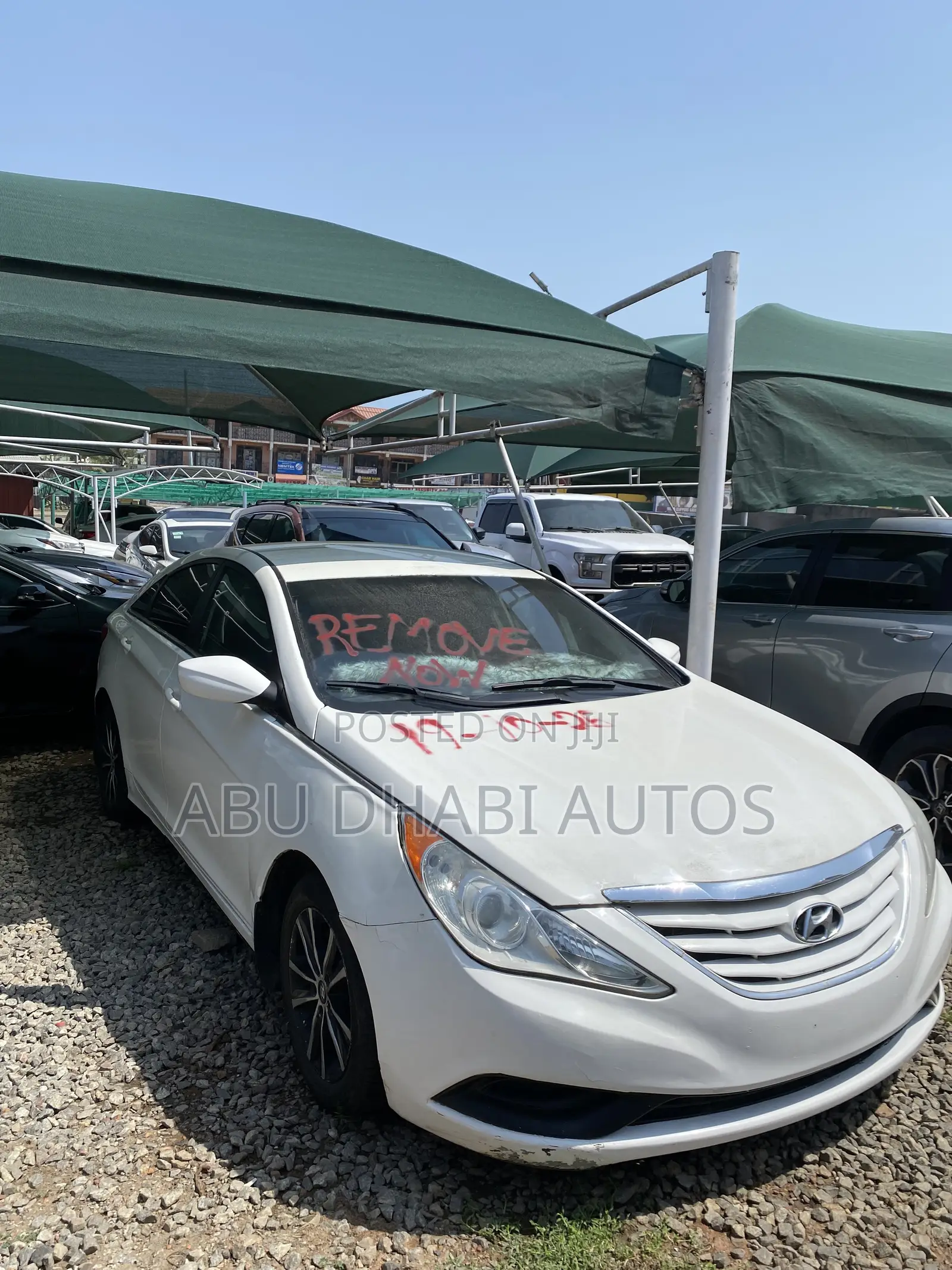 Hyundai Sonata SE Sedan FWD (2.4L 4cyl 6A) 2012 White