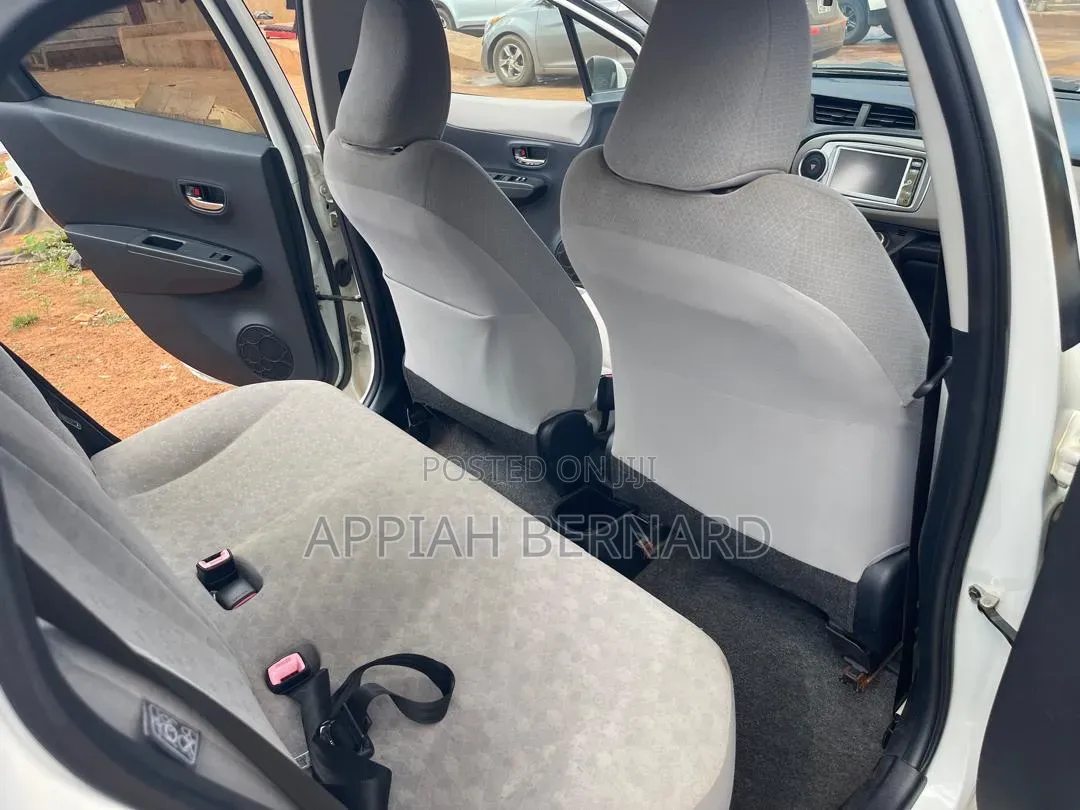 Honda CR-V SE 4dr SUV AWD (2.4L 4cyl 5A) 2011 Gray