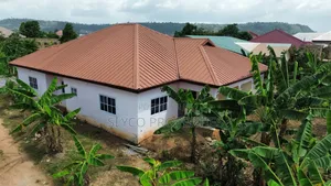 4bdrm House in Koforidua Mile 50, New-Juaben Municipal for sale