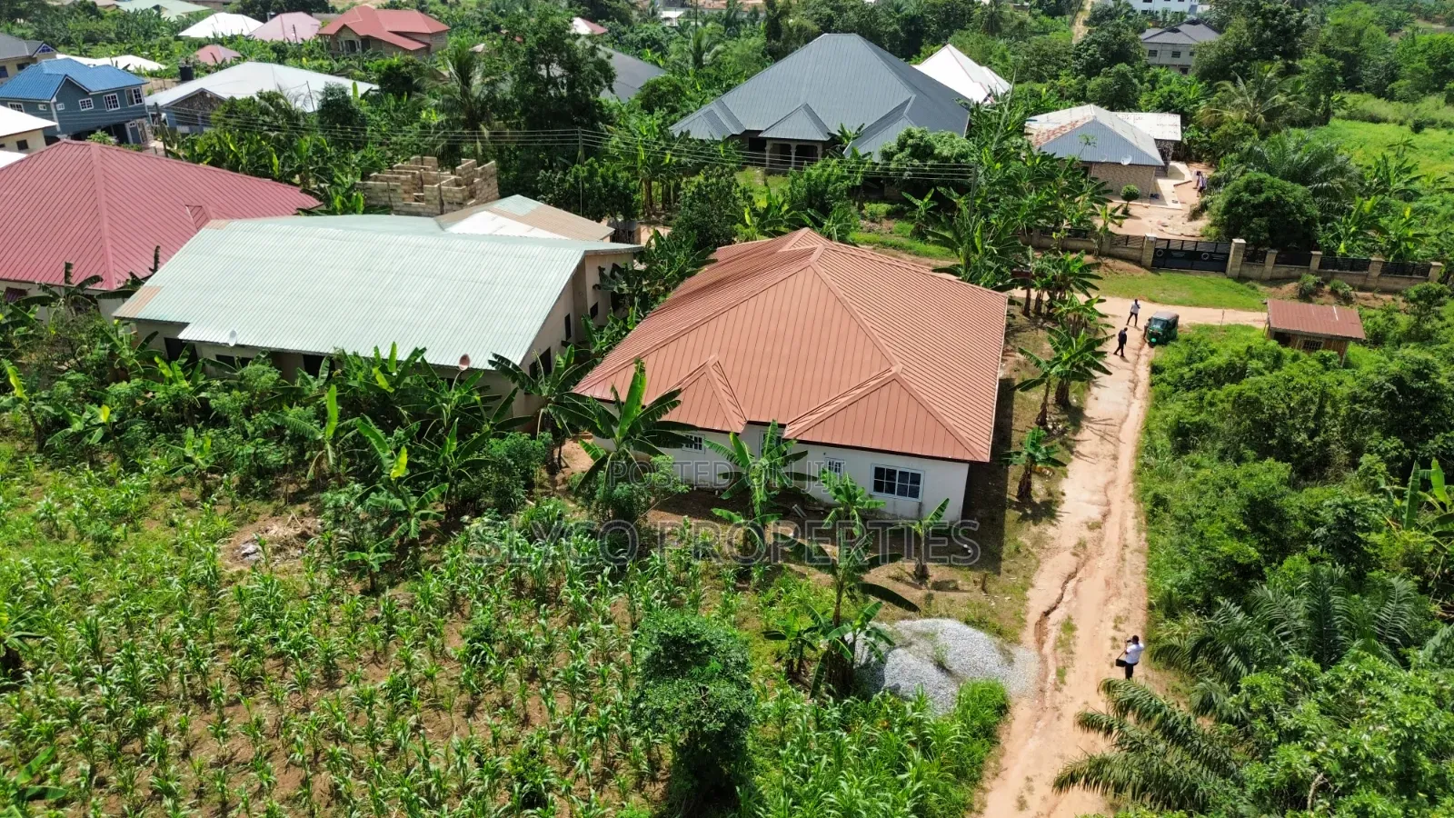 4bdrm House in Koforidua Mile 50, New-Juaben Municipal for sale