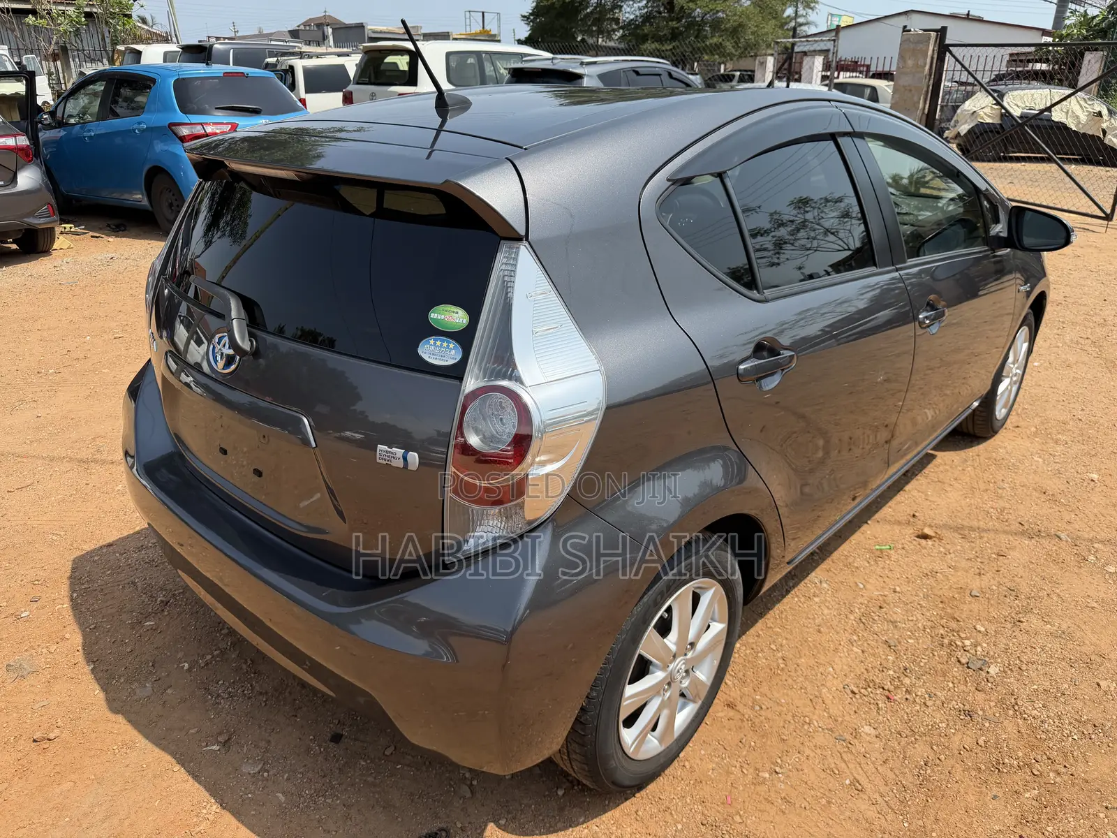 Toyota Aqua L 2014 Gray