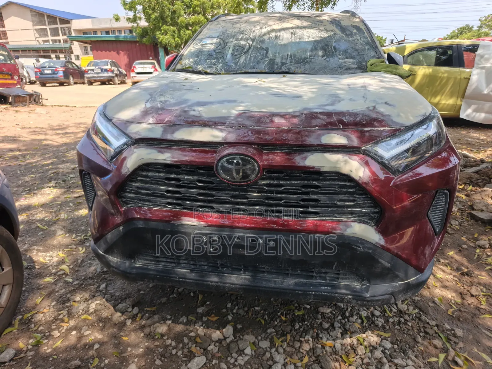 Toyota RAV4 XLE 2025 Brown