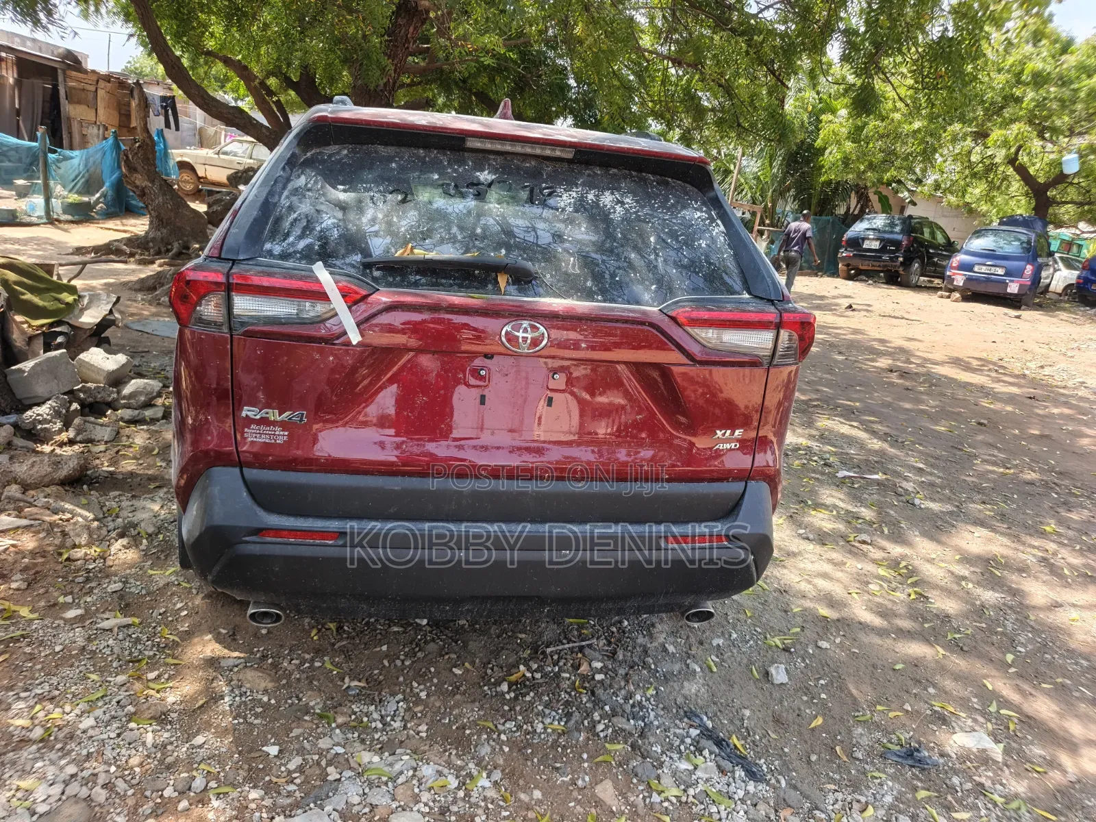 Toyota RAV4 XLE 2025 Brown