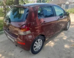Toyota Vitz 2010 Brown