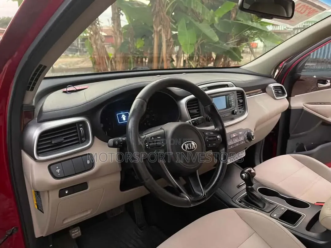 Kia Sorento 2.4L LX AWD 2017 Red