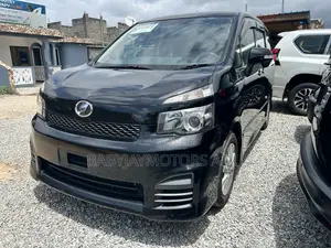 Toyota Voxy V 2WD 8-Seater 2013 Black