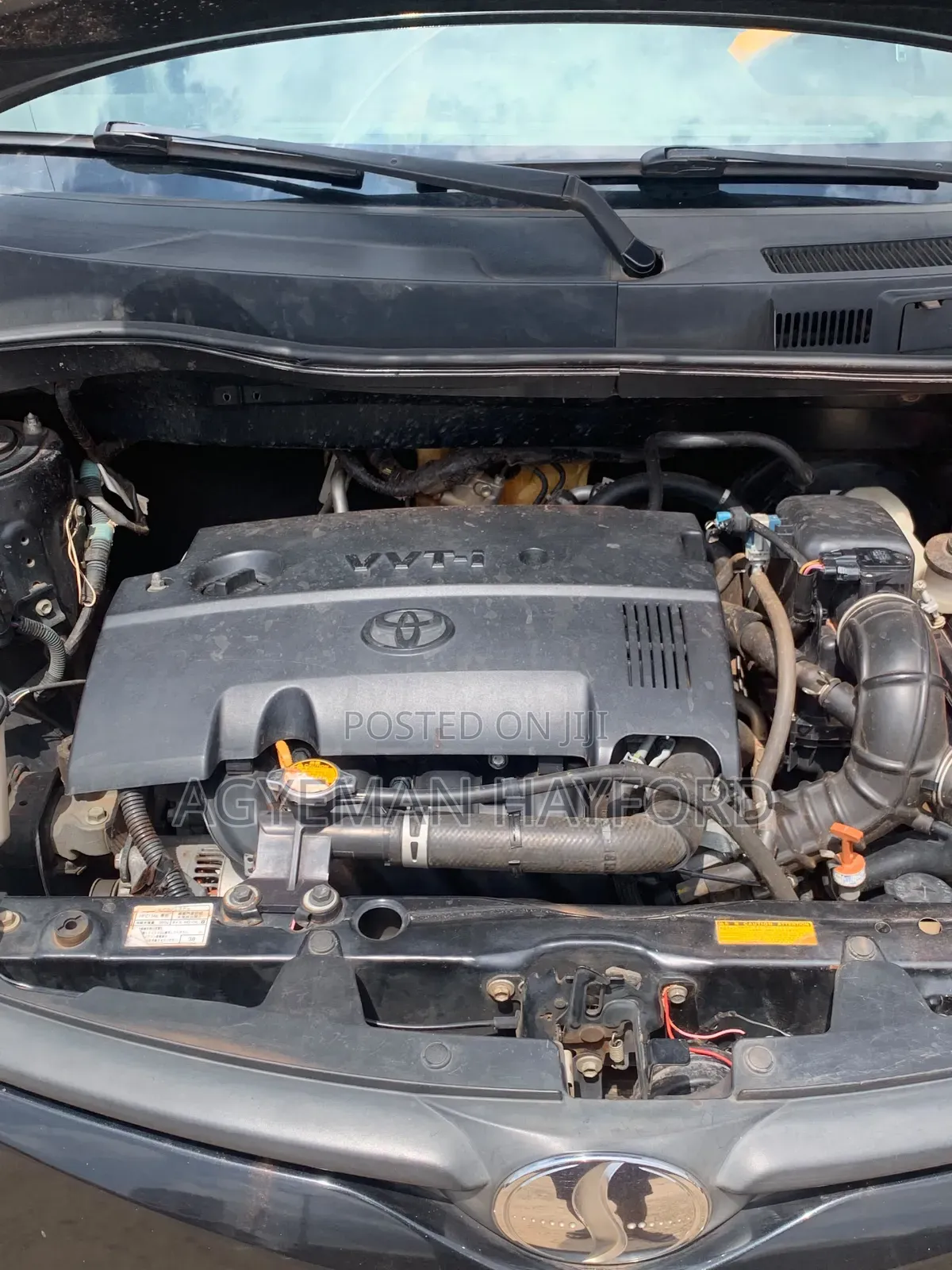 Toyota Sienta 1.5 FWD 2014 Black