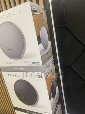 Harman Kardon Onyx Studio 9 – Premium Portable Bluetooth Speaker!