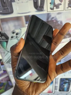 Apple iPhone 11 64 GB Black