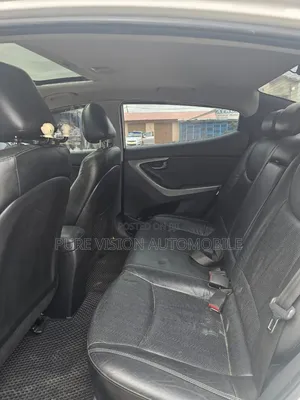 Hyundai Elantra 2016 White