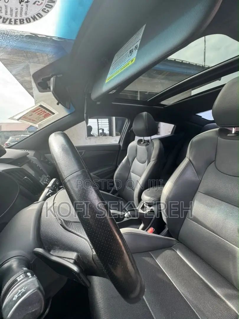 Hyundai Veloster 2016 Black