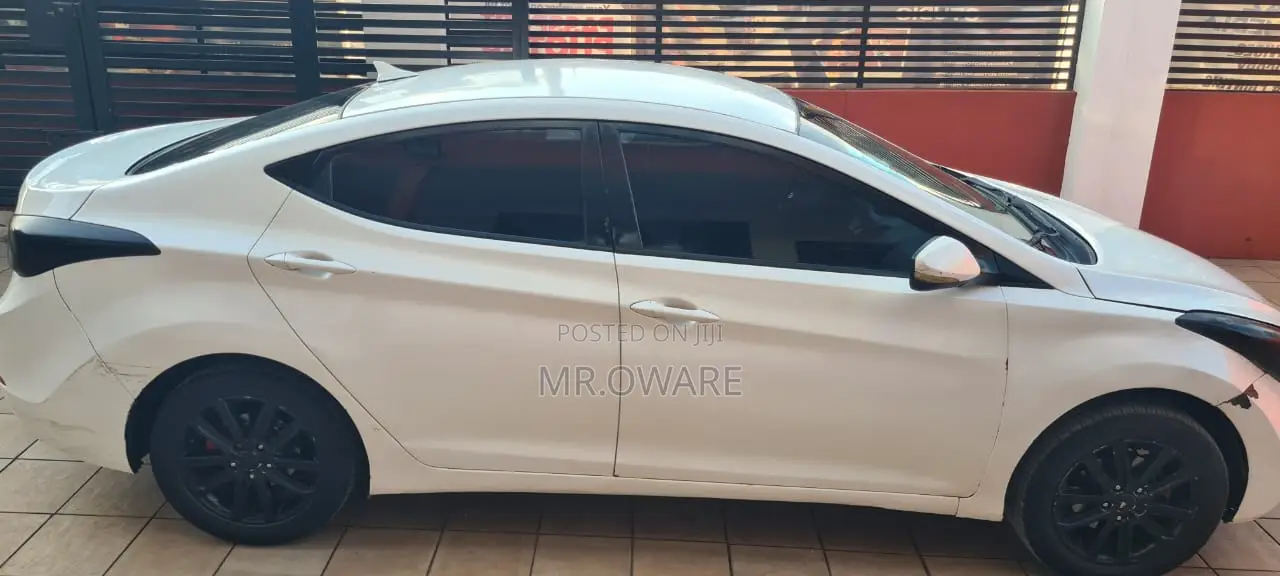 Hyundai Elantra 2014 White
