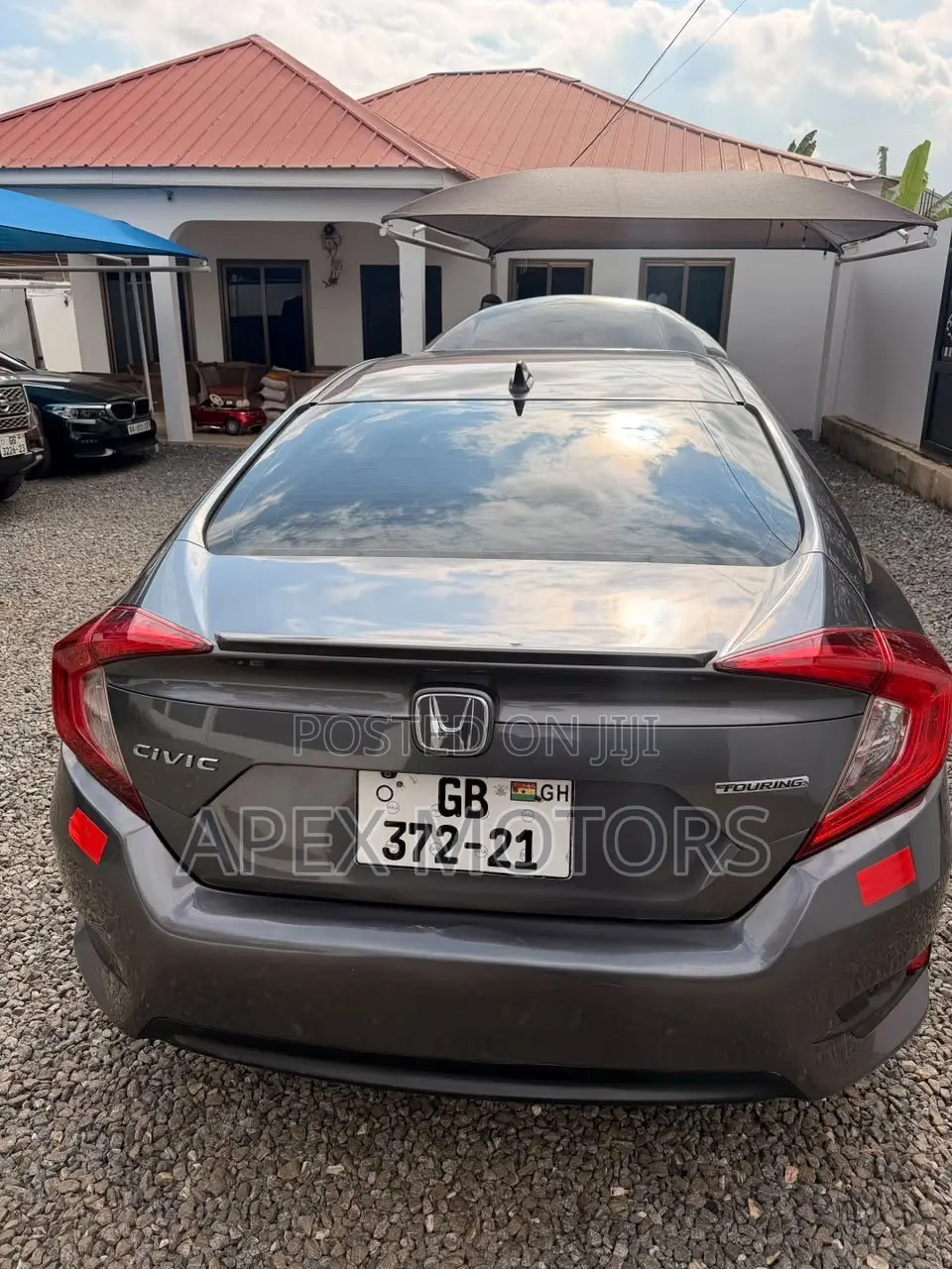 Honda Civic Touring 4dr Sedan (1.5L 4cyl) 2016 Gray