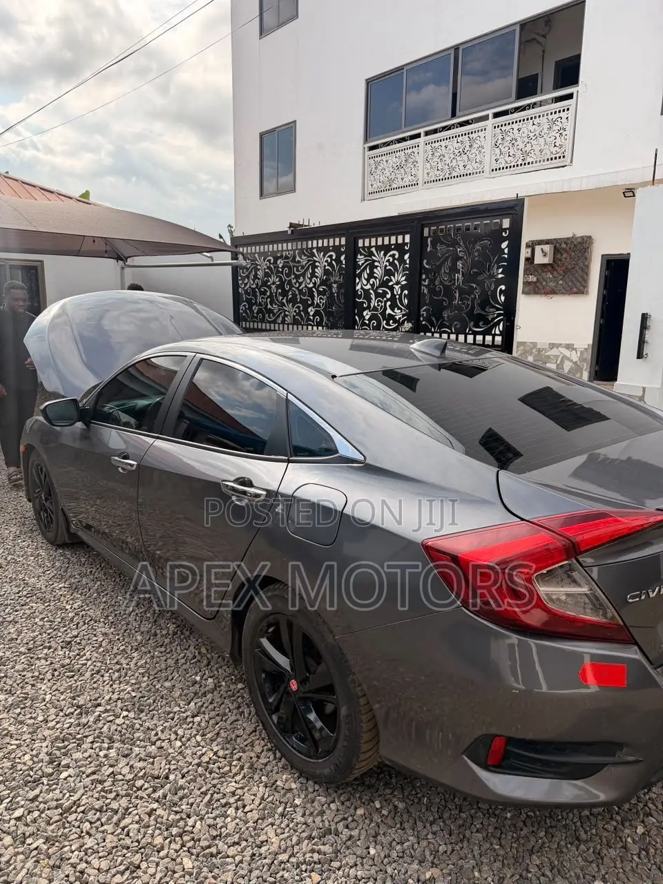 Honda Civic Touring 4dr Sedan (1.5L 4cyl) 2016 Gray