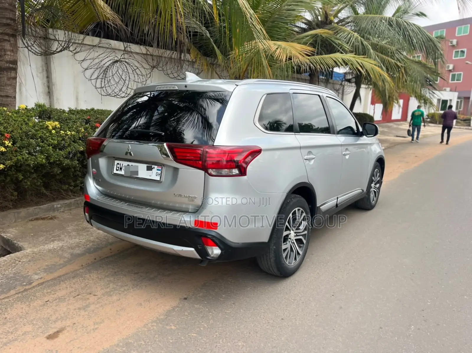 Mitsubishi Outlander 2018 Silver