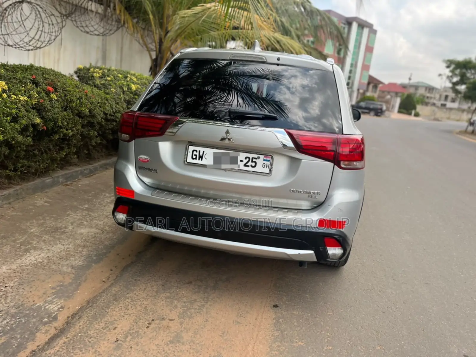 Mitsubishi Outlander 2018 Silver