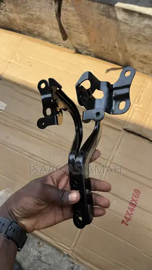 Yaris 2012,2013,2014,2015,2016 Bonnet Hinge / Inches
