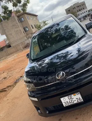 Toyota Voxy V 2WD 8-Seater 2012 Black