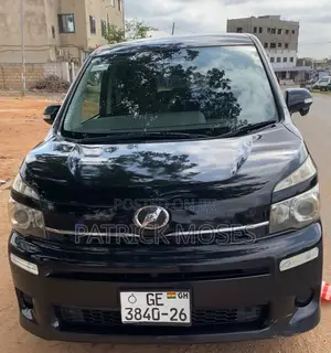Toyota Voxy V 2WD 8-Seater 2012 Black