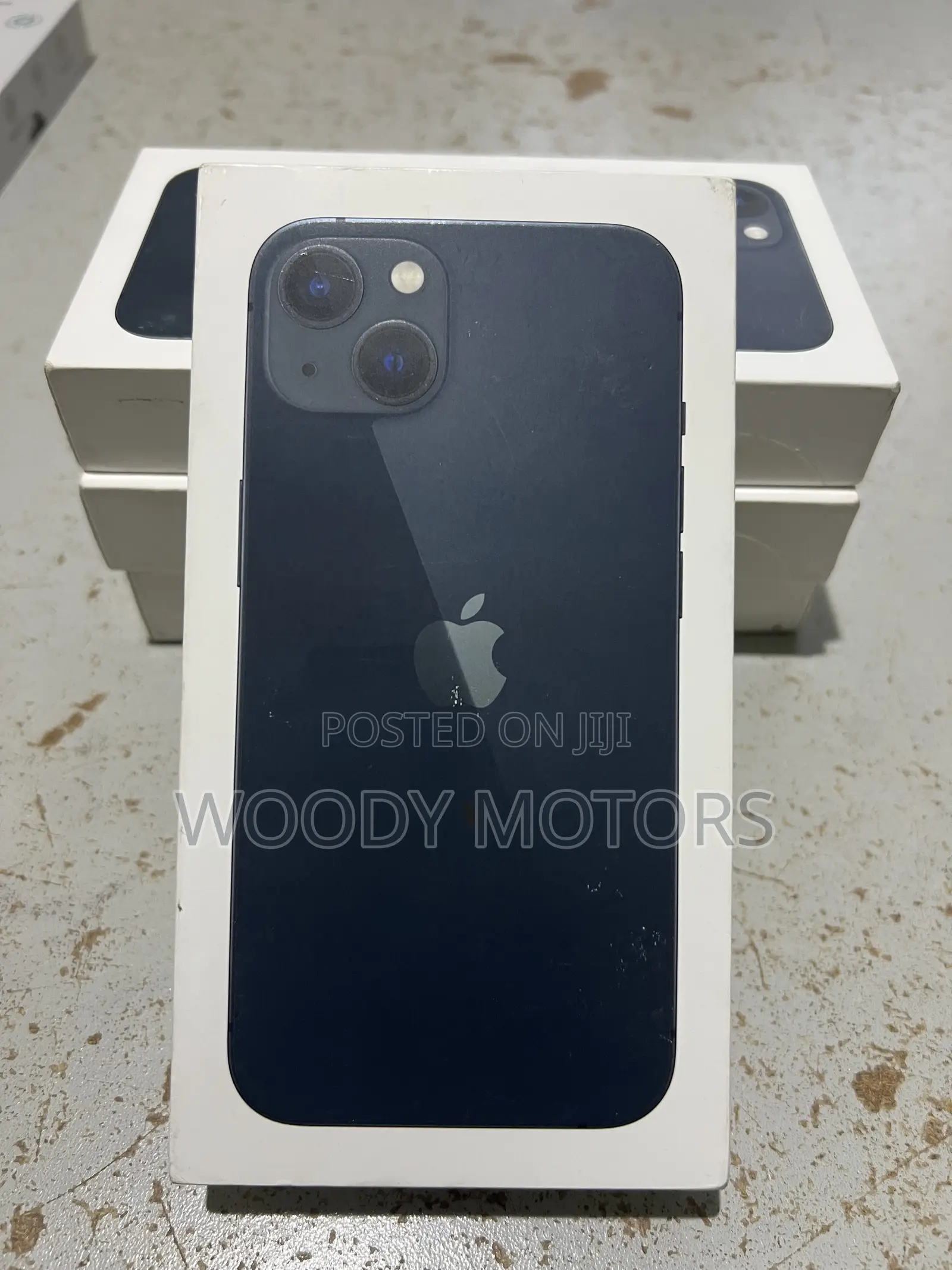 New Apple iPhone 13 128 GB Blue