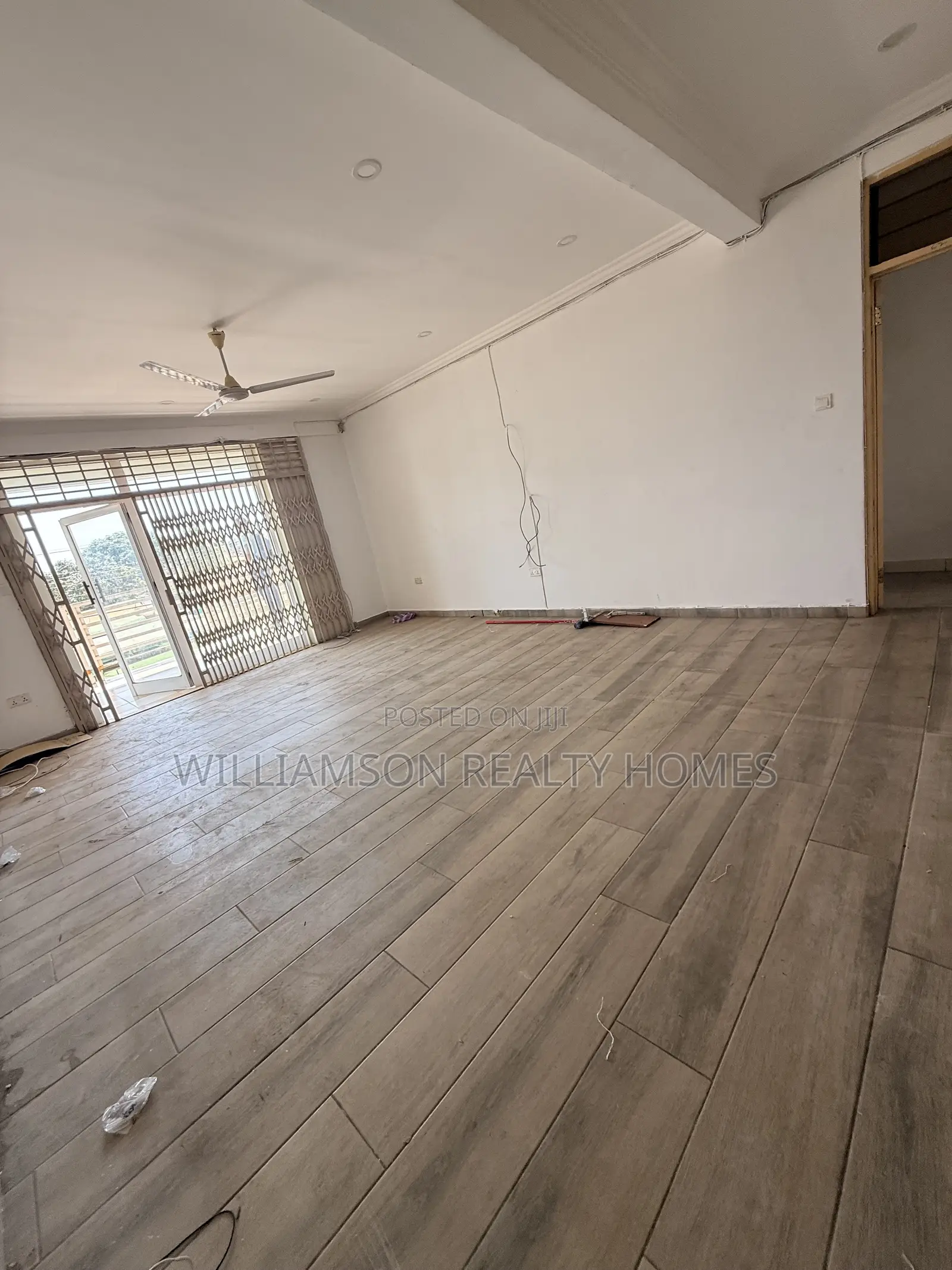 “1year” Road Side Shop/Store/Office Space/Showroom/Warehouse,spintex