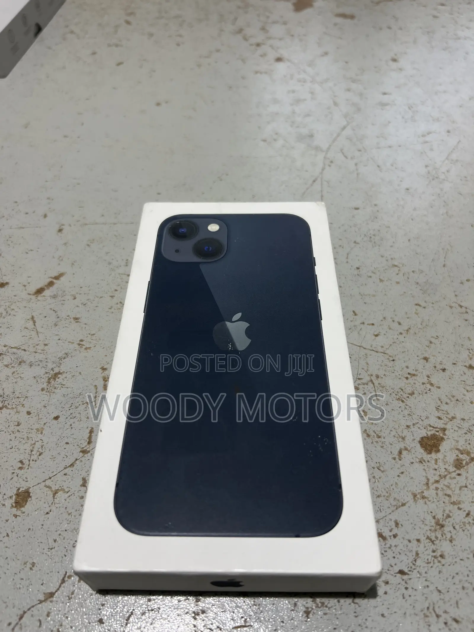 New Apple iPhone 13 128 GB Blue