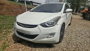 Hyundai Elantra GLS Sedan FWD (1.8L 4cyl 6A) 2013 White