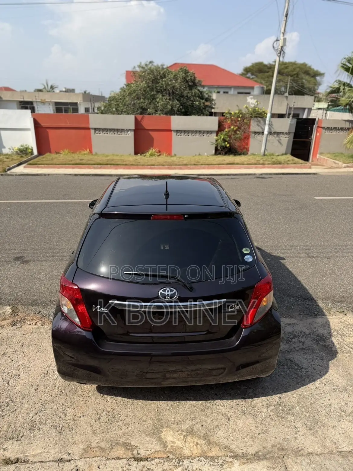 Toyota Vitz 2014 Purple