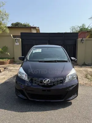 Toyota Vitz 2014 Purple
