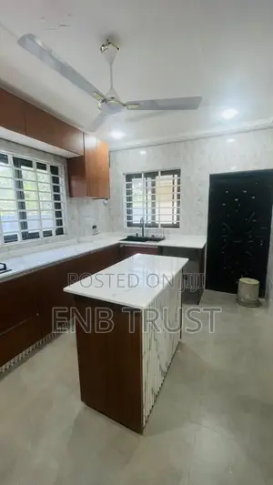 3bdrm House in Amormorley Junction, Pokuase for sale