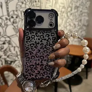 iPhone Cases for Female 17/18 - Pro and Pro Max(all Models)