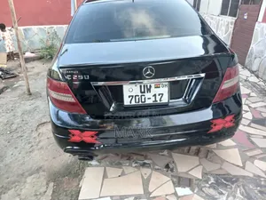 Mercedes-Benz C250 2013 Black