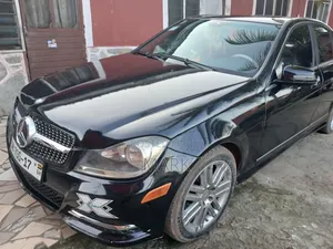 Mercedes-Benz C250 2013 Black