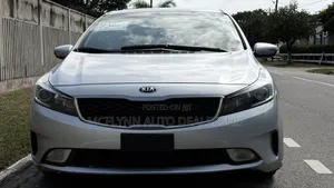 Kia Forte S Sedan 2017 Silver
