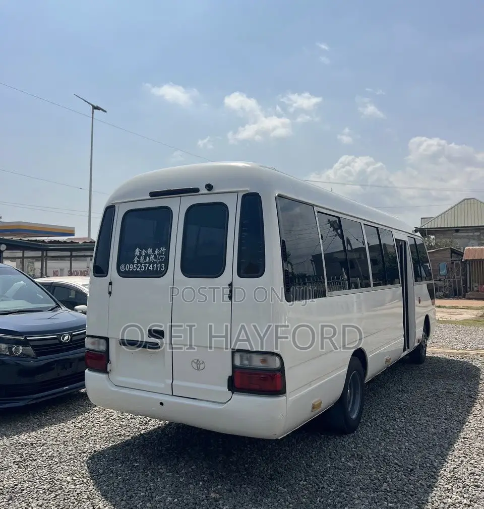 Toyota Coaster 2007 White