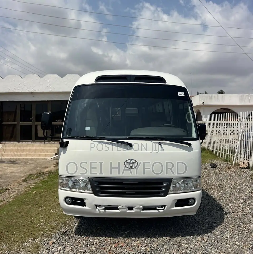 Toyota Coaster 2007 White