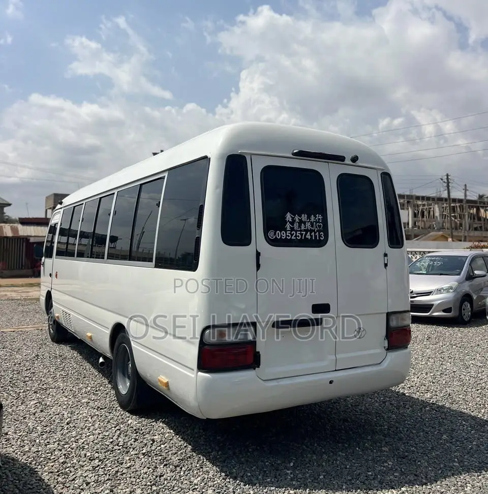 Toyota Coaster 2007 White