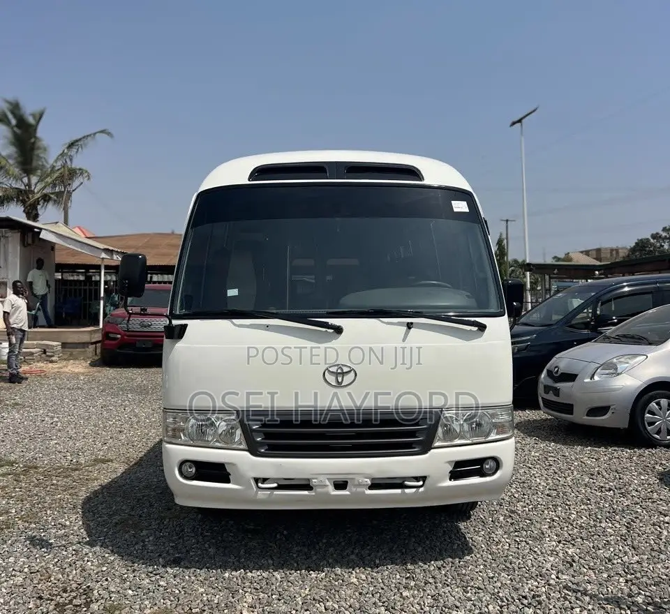 Toyota Coaster 2007 White