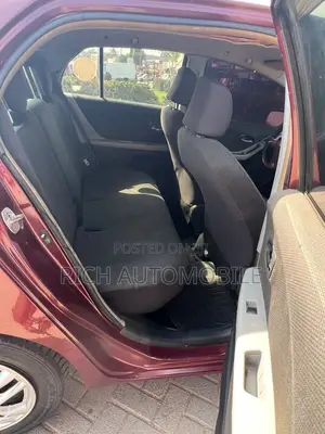 Toyota Vitz 1.3 FWD 3dr 2010 Brown