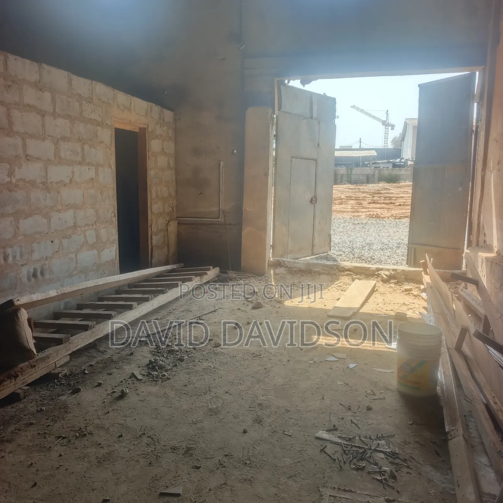 Warehouse 230 SQM at Spintex