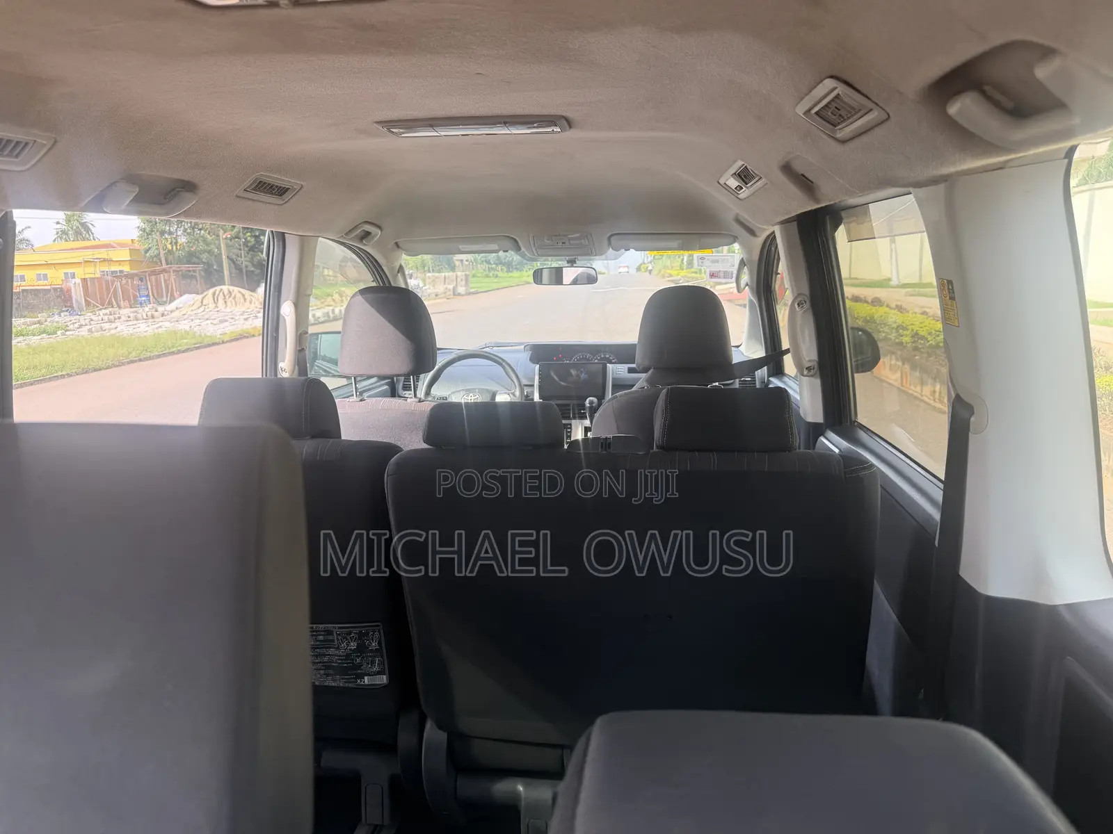 Toyota Voxy 2013 Black