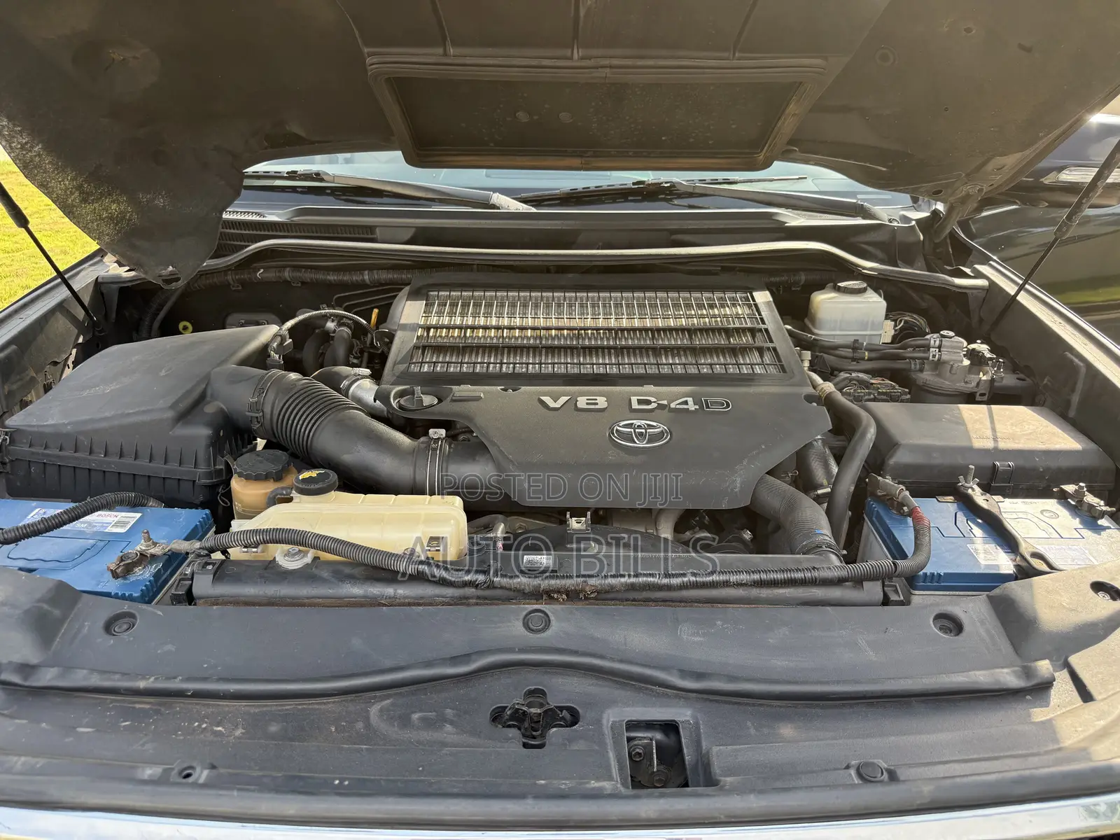 Toyota Land Cruiser 5.7 V8 2012 Black