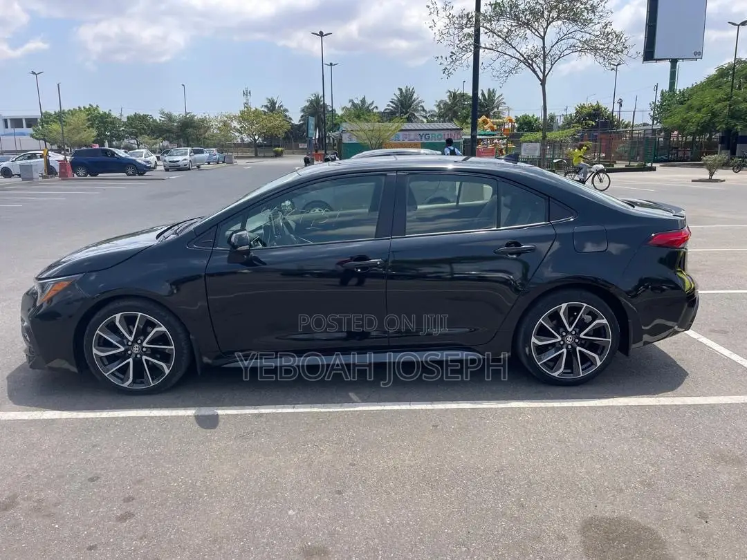 Toyota Corolla XSE 2020 Black