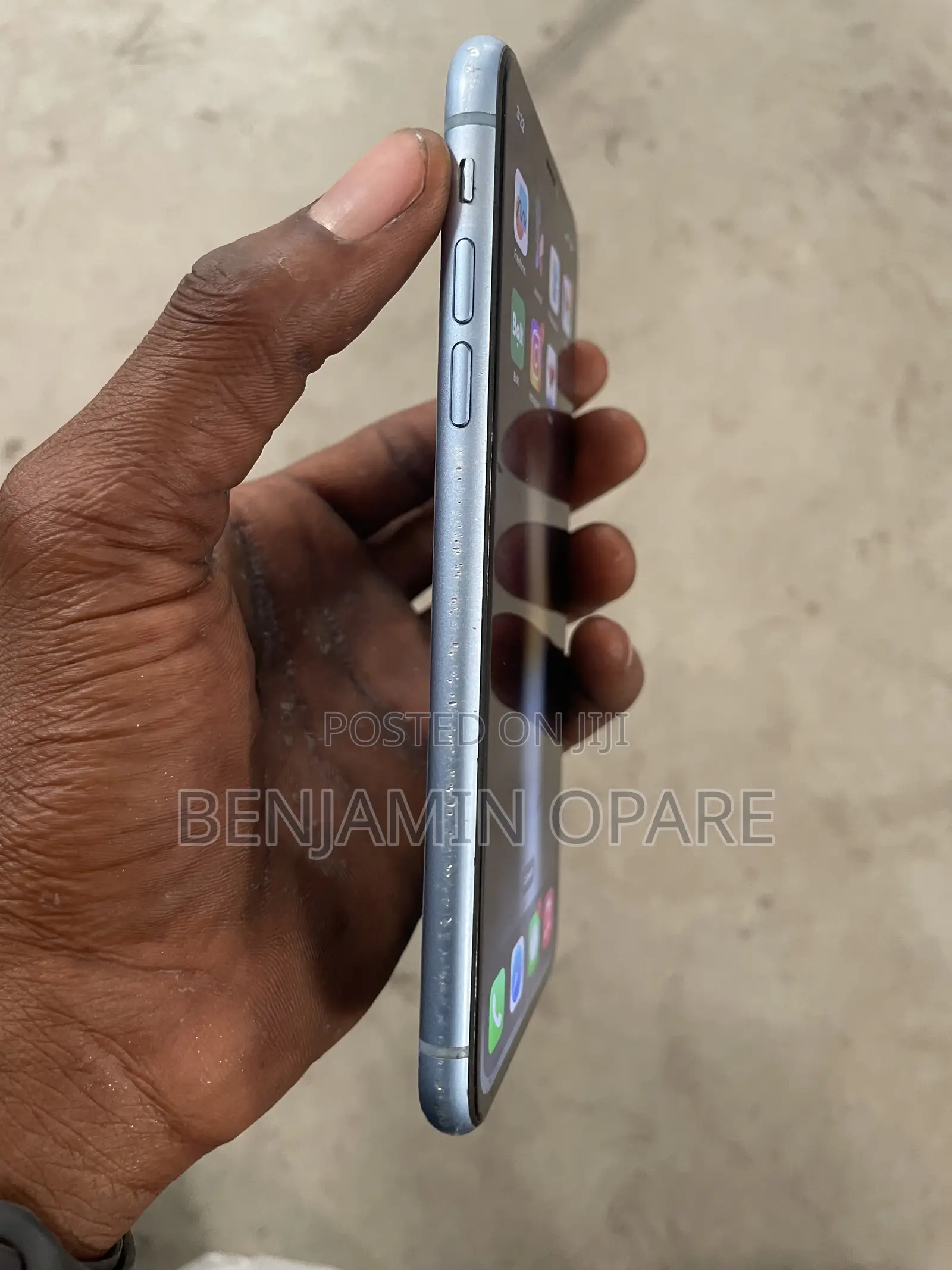 Apple iPhone 11 64 GB Blue