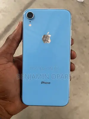 Apple iPhone 11 64 GB Blue