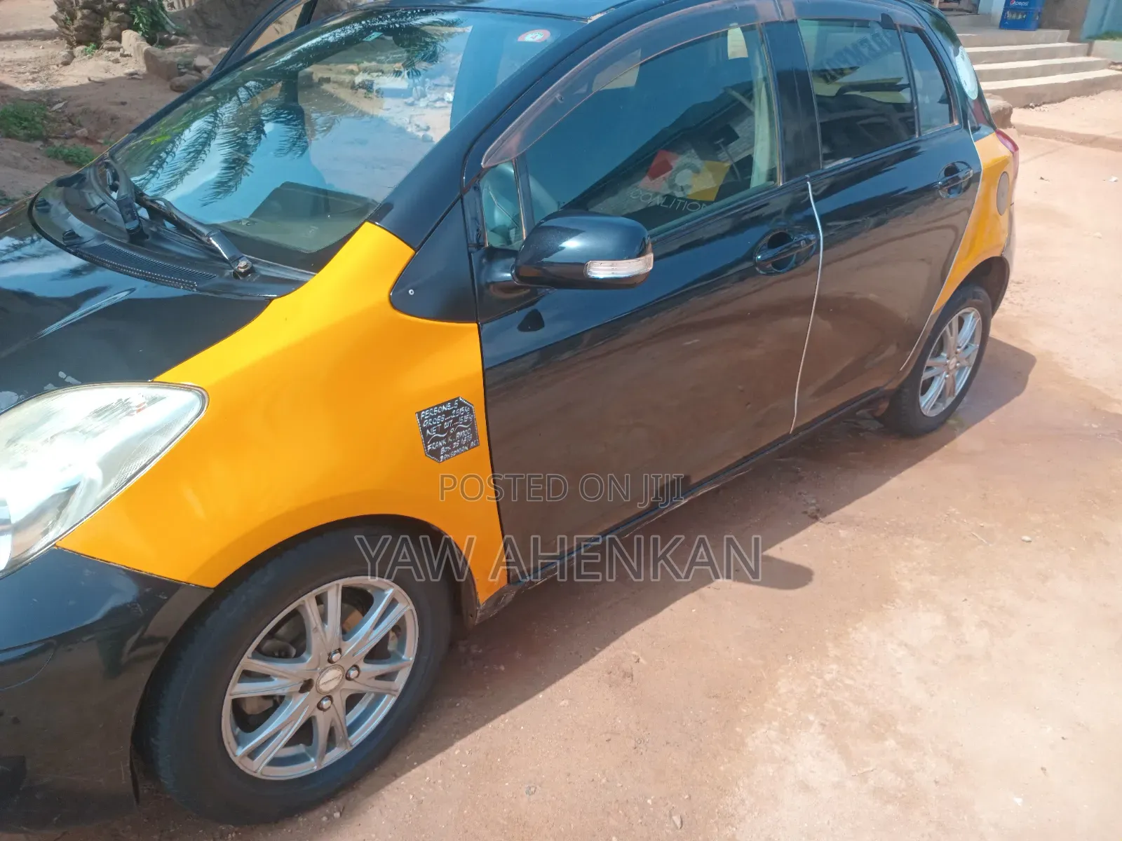 Toyota Vitz 2009 Black