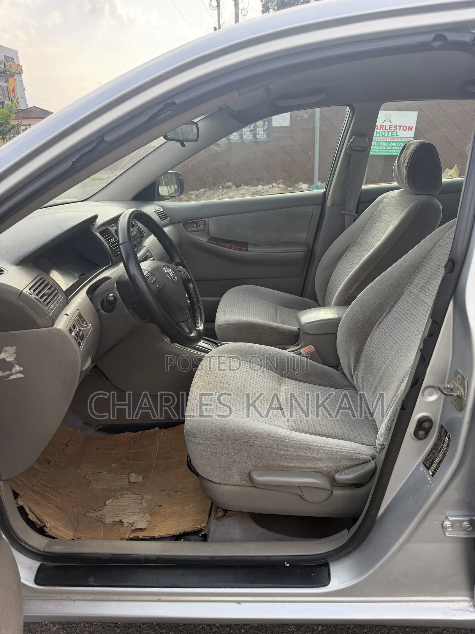 Toyota Corolla LE 2005 Silver